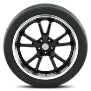 Nitto NT555R P305/40R18 106V BSW