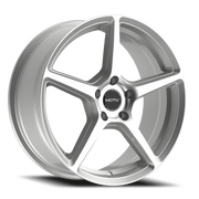 Motiv Blade 18x7.5 +40 5x114.3mm 73.1mm Gloss Silver Machined Face