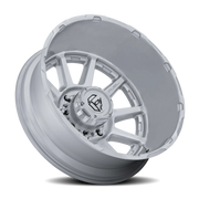 Fuel Circuit Dually 20x8.25 -221 8x210mm 154.3mm Gloss Silver Machined Face