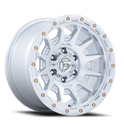 Fuel Fortress 18x9 +1 6x139.7mm 106.1mm Gloss Silver Machined Face