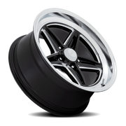American Racing Groove 18x7 +0 5x114.3mm 72.6mm Gloss Black Diamond Cut Lip